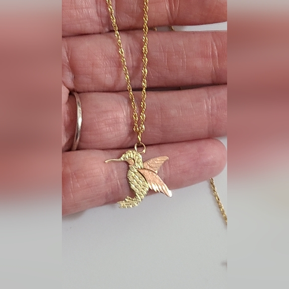Vintage 10k gold hummingbird necklace C.CO black hills gold yellow rose gold vtg - Picture 5 of 16
